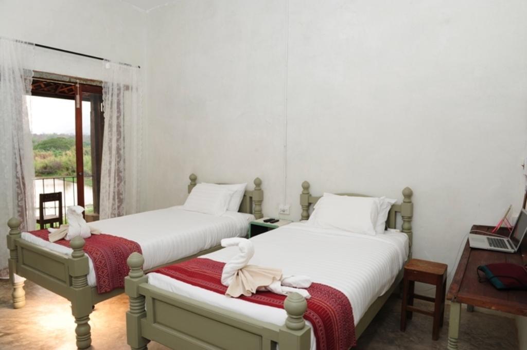 Phu-Anna Eco House Hotel Hot ภายนอก รูปภาพ