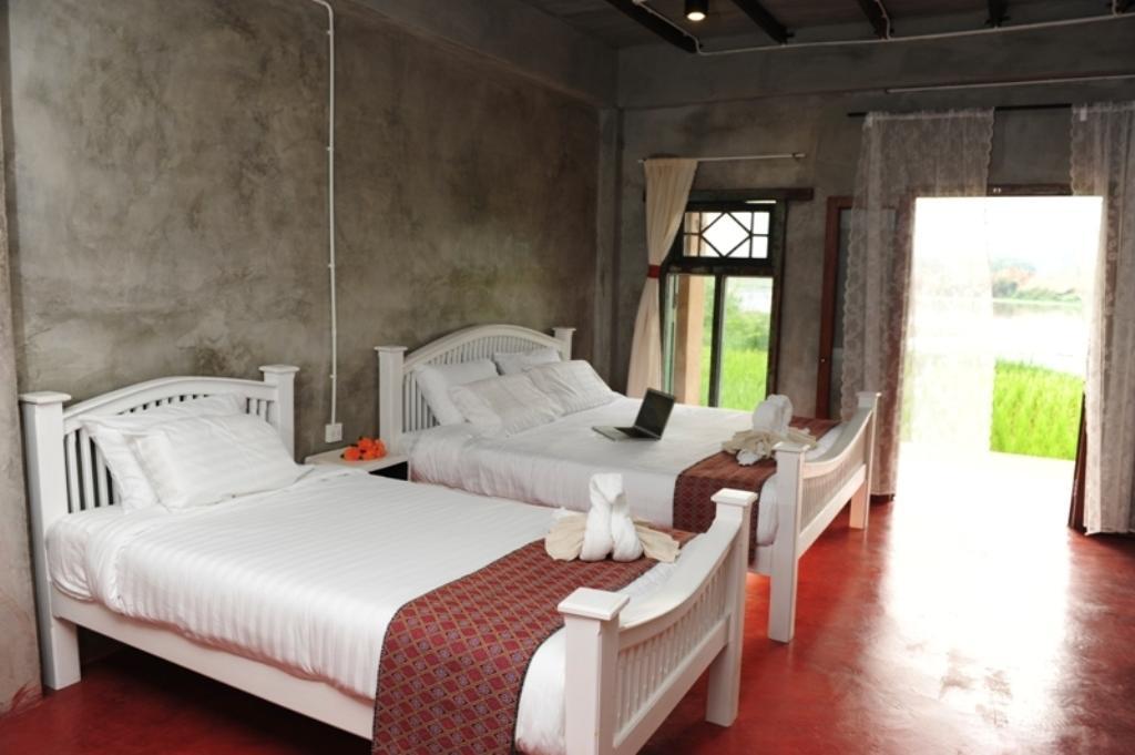 Phu-Anna Eco House Hotel Hot ภายนอก รูปภาพ