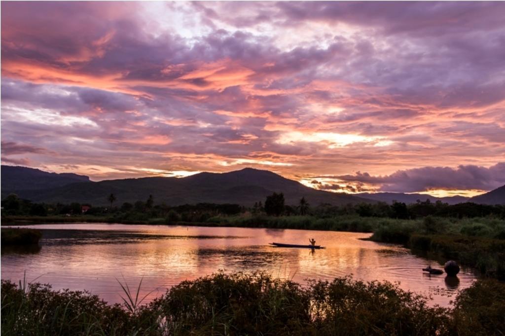 Phu-Anna Eco House Hotel Hot ภายนอก รูปภาพ