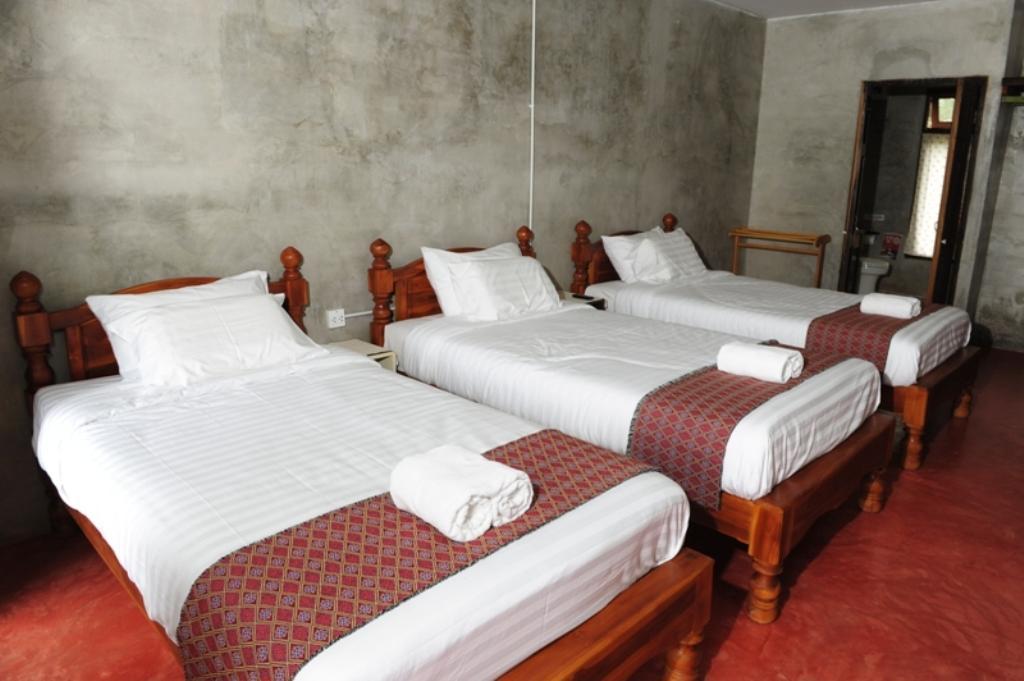 Phu-Anna Eco House Hotel Hot ภายนอก รูปภาพ