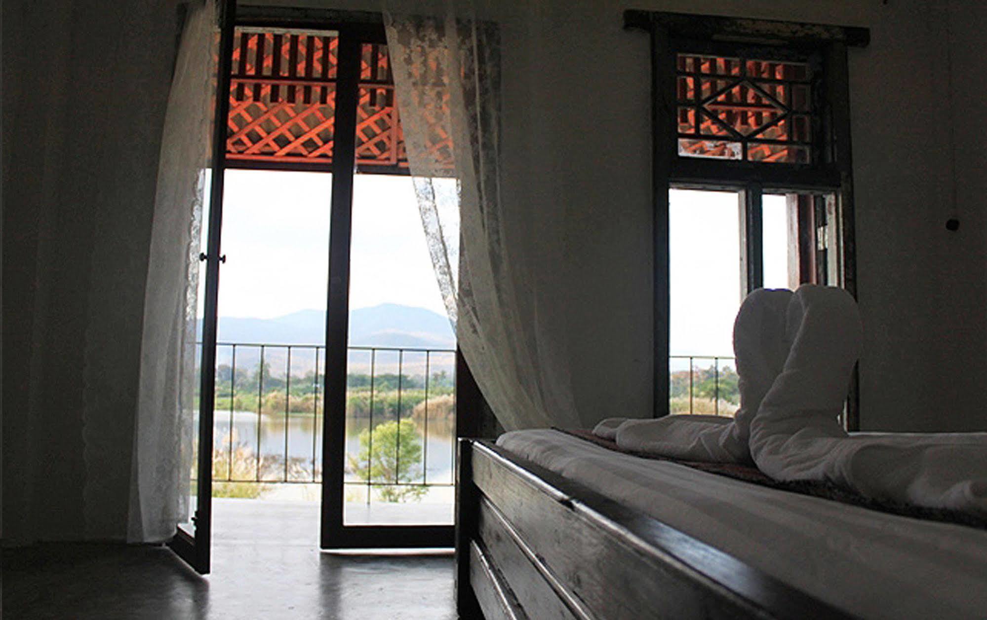 Phu-Anna Eco House Hotel Hot ภายนอก รูปภาพ